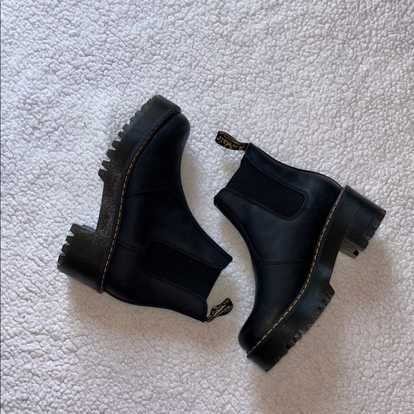 NWOB Dr. Martens Black Ankle Boots with Yellow Stitching - Picture 3 of 9